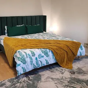  Apartment Lavish In The Heart Of Center Deutschland